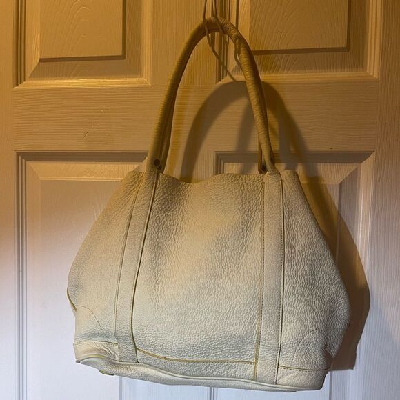 J Crew Borge Garveri Pebbled Leather off White Uptown large Tote. - Picture 1 of 16